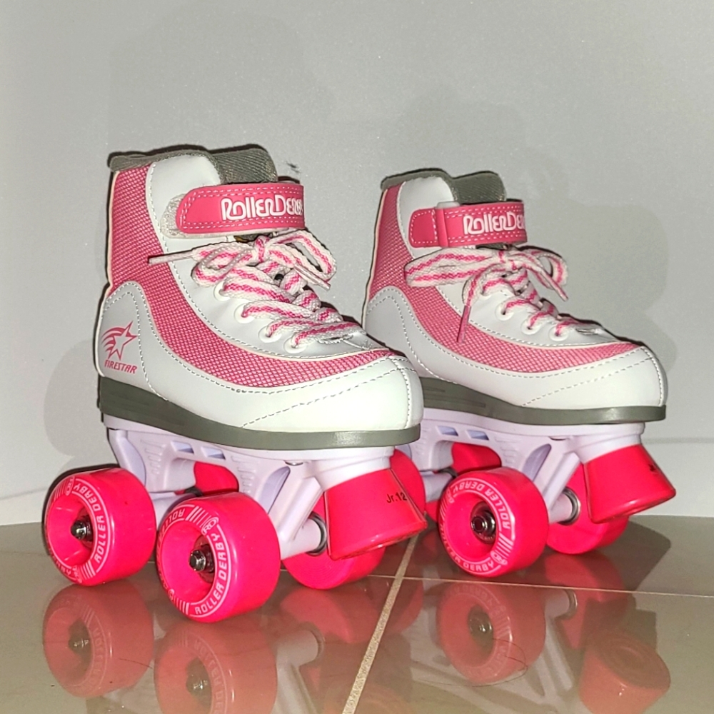 Roller Derby FireStar Youth Girl's Roller Skate Size Jr. 12